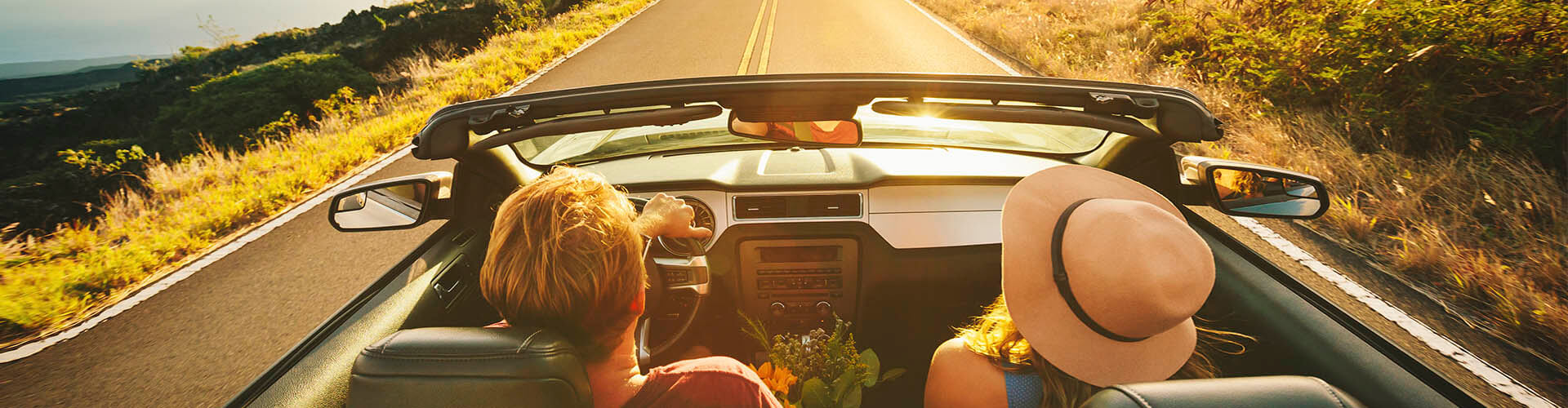 Auto-Asegurua - Bikote bat gidatzen Auto-Asegurua - Bikote bat gidatzen